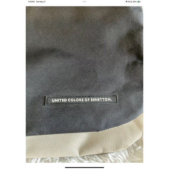 United Colors Of Benetton Mens Reversible Messenger Bag Black Or Tan Unisex NEW - Picture 3 of 9